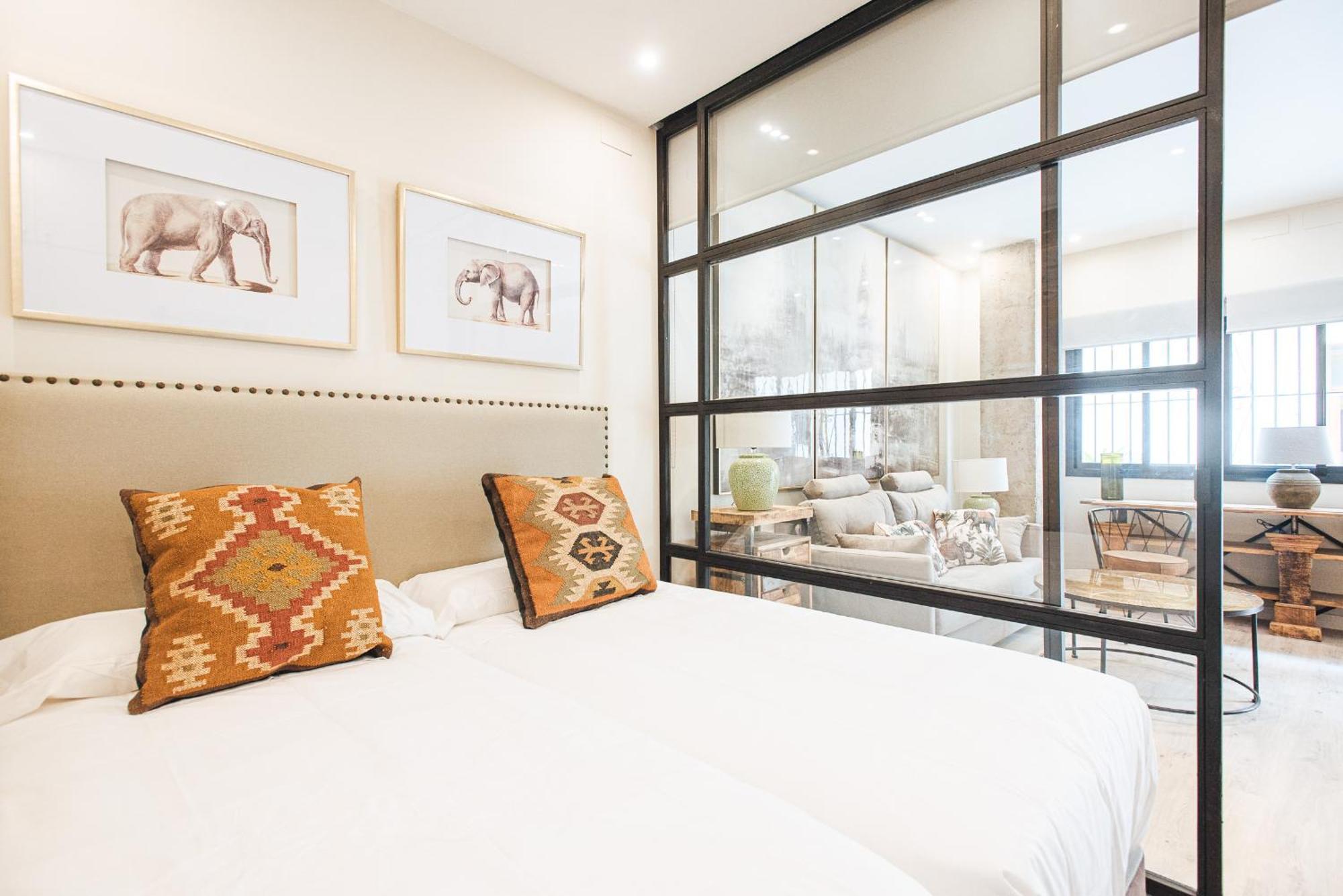 Selecta Apartments Alameda Севилья Экстерьер фото
